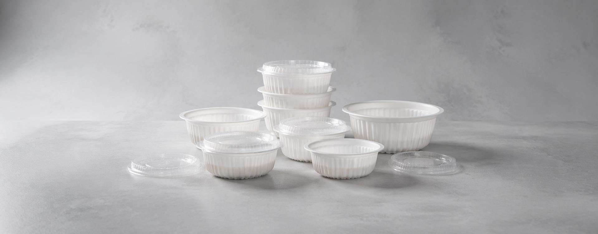 Cornstarch bowls in multiple sizes for foodservice and takeaway packaging